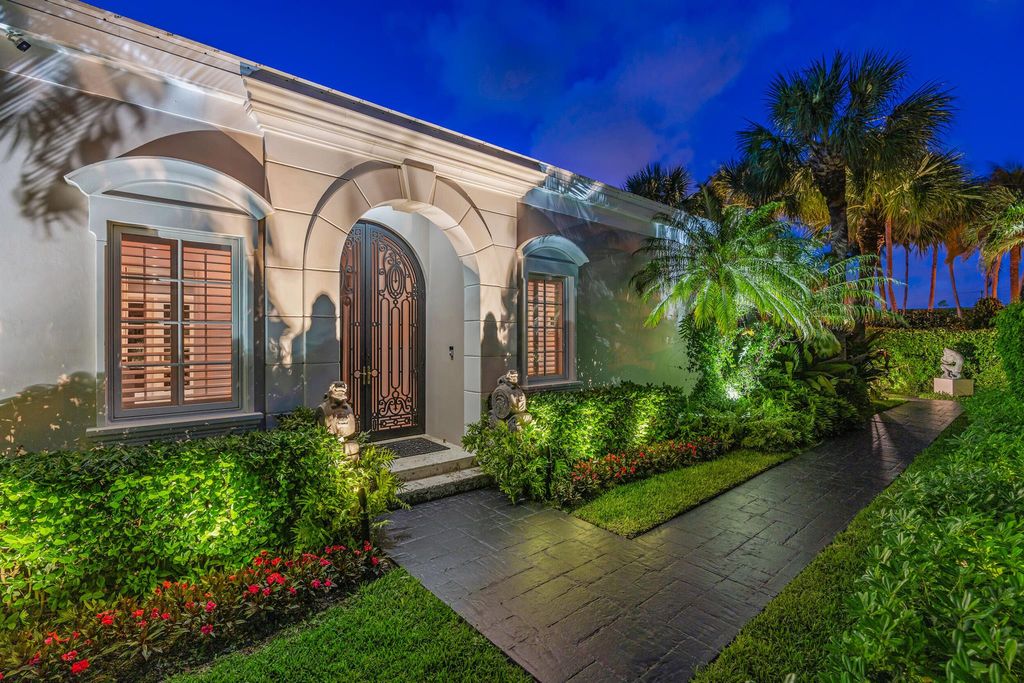 Photo of 710 N County Road, Palm Beach, FL 33480 (MLS # R11034664)