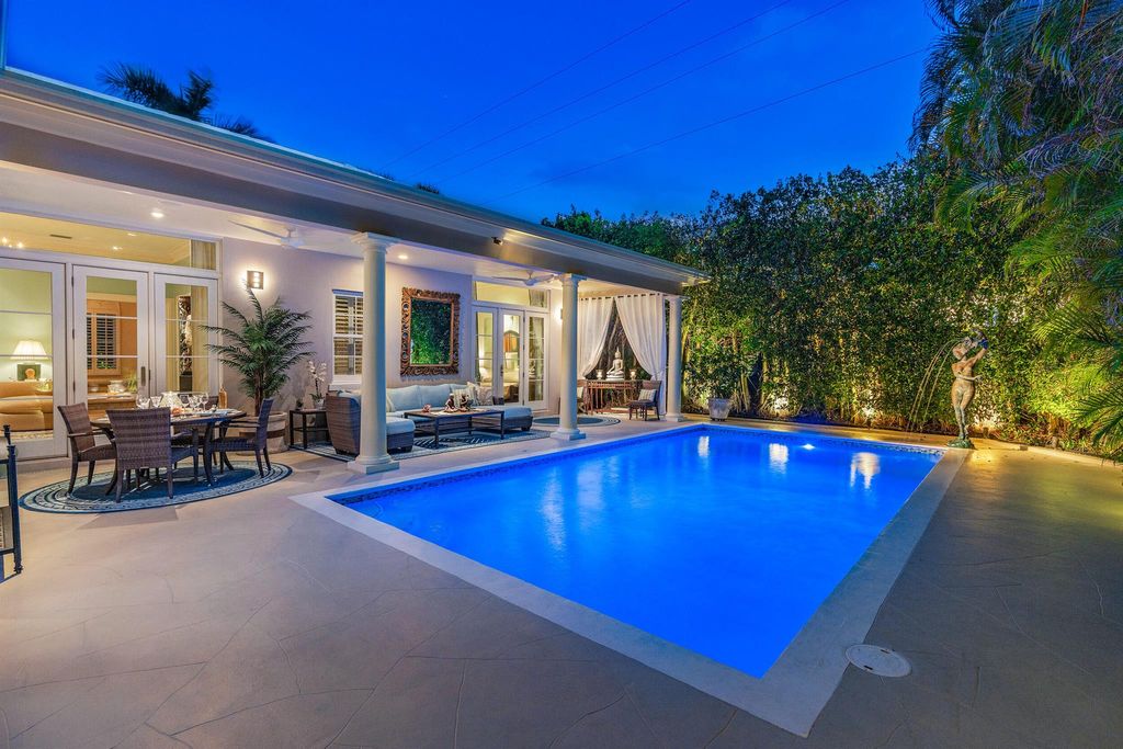 Photo of 710 N County Road, Palm Beach, FL 33480 (MLS # R11034664)