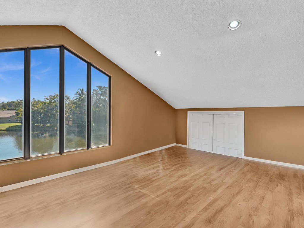 Glen Isle/Cypress Glen - Residential