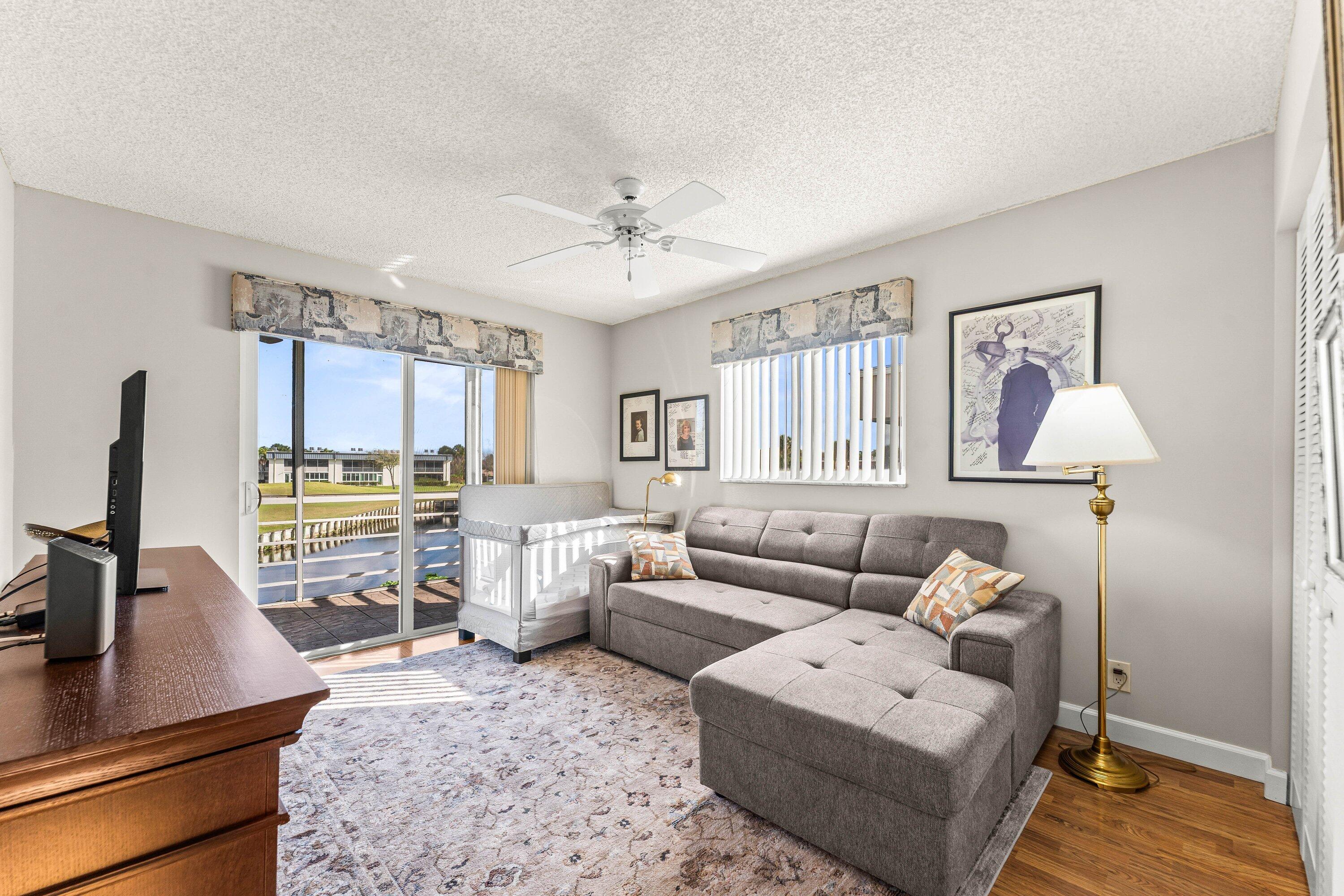 KINGS POINT FLANDERS CONDOS - Residential