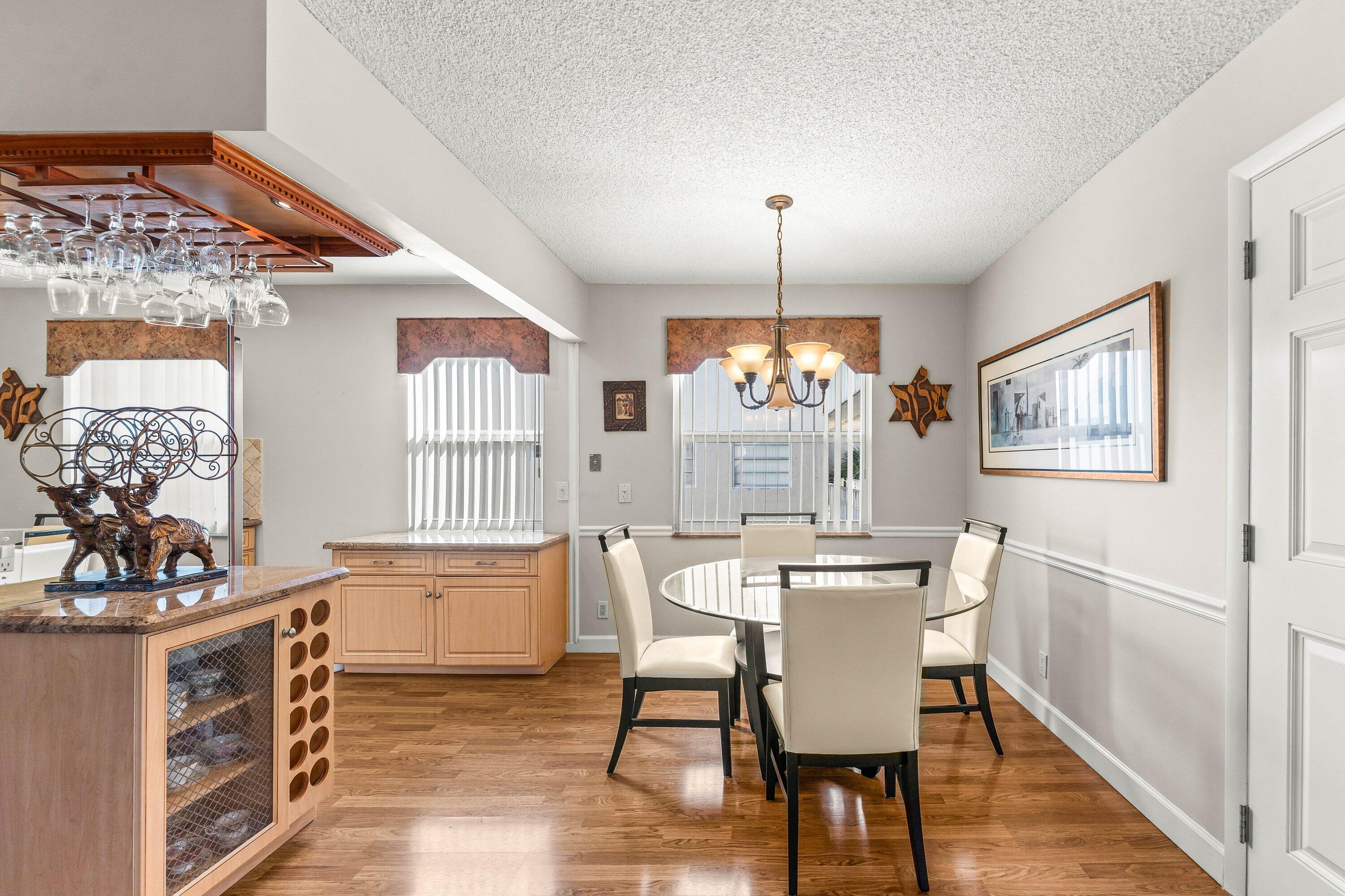 KINGS POINT FLANDERS CONDOS - Residential