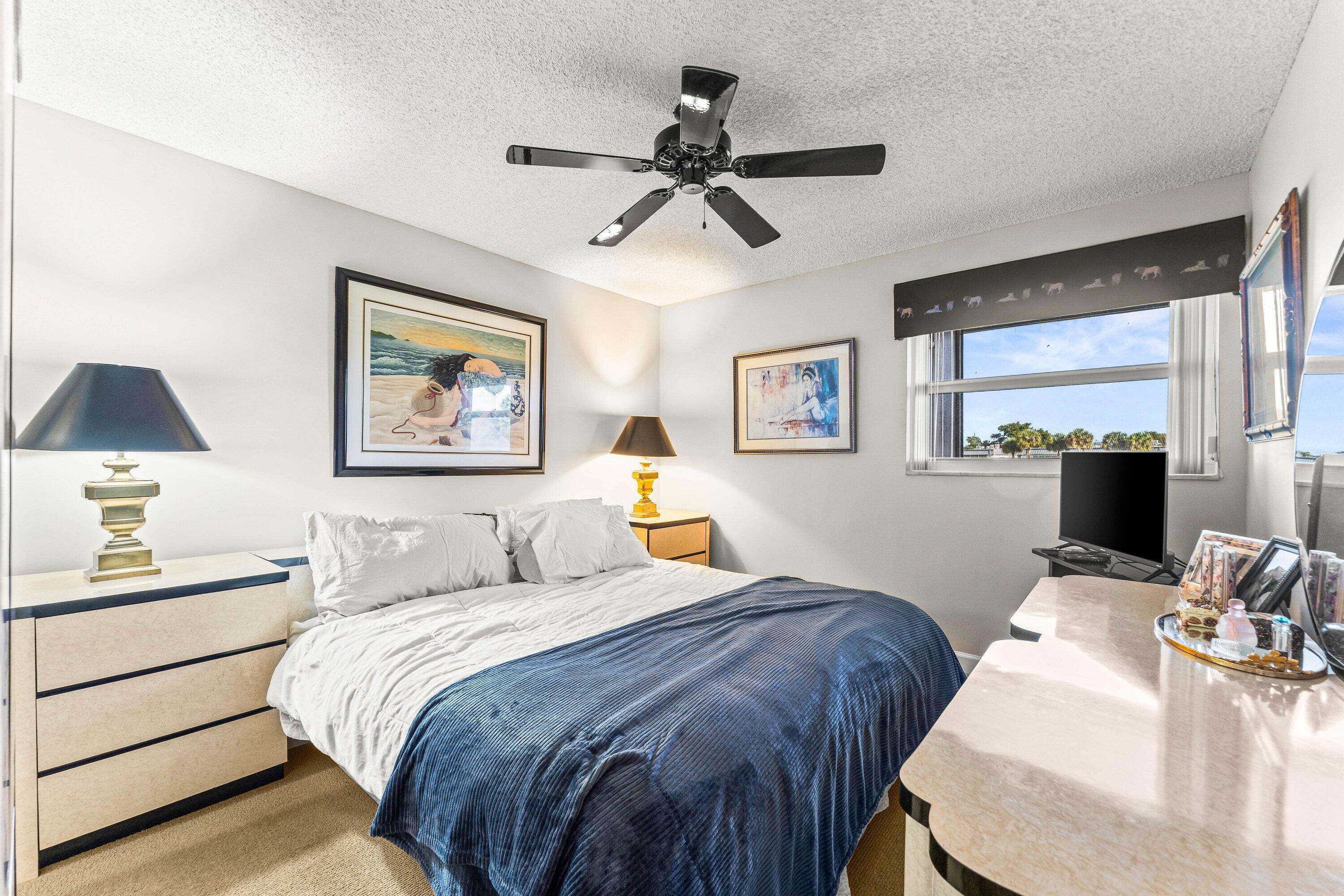 KINGS POINT FLANDERS CONDOS - Residential