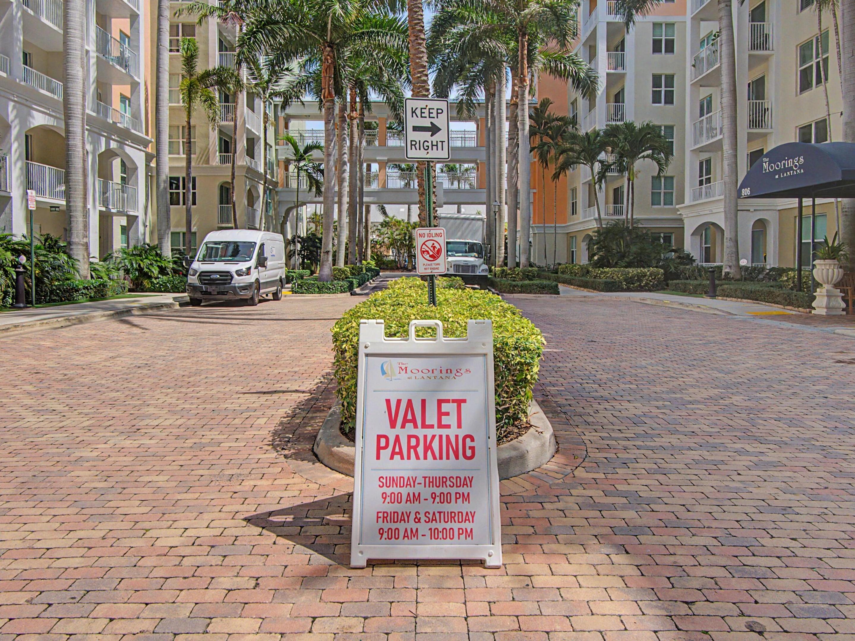 MOORINGS AT LANTANA CONDO 3 - Residential