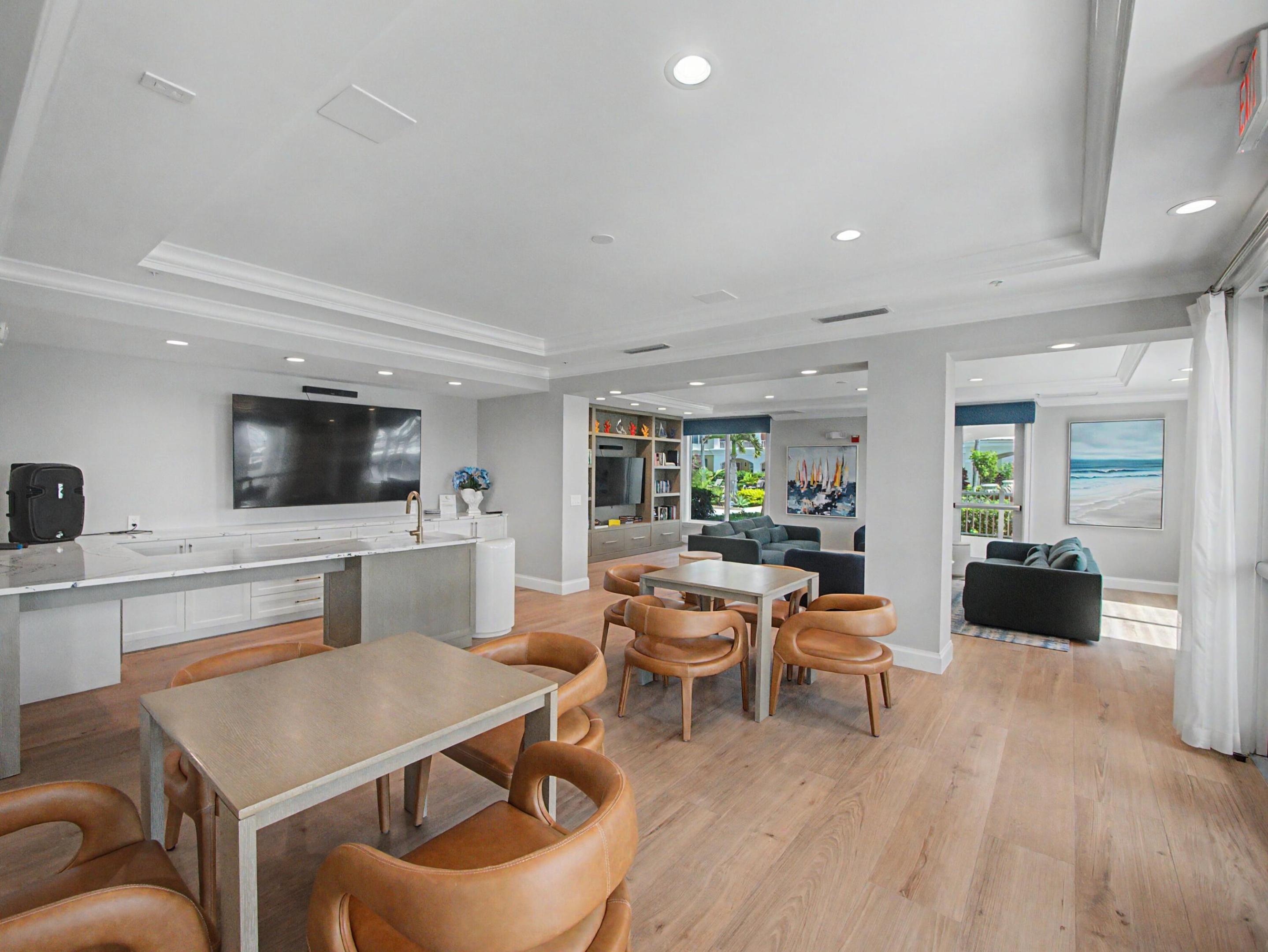 MOORINGS AT LANTANA CONDO 3 - Residential