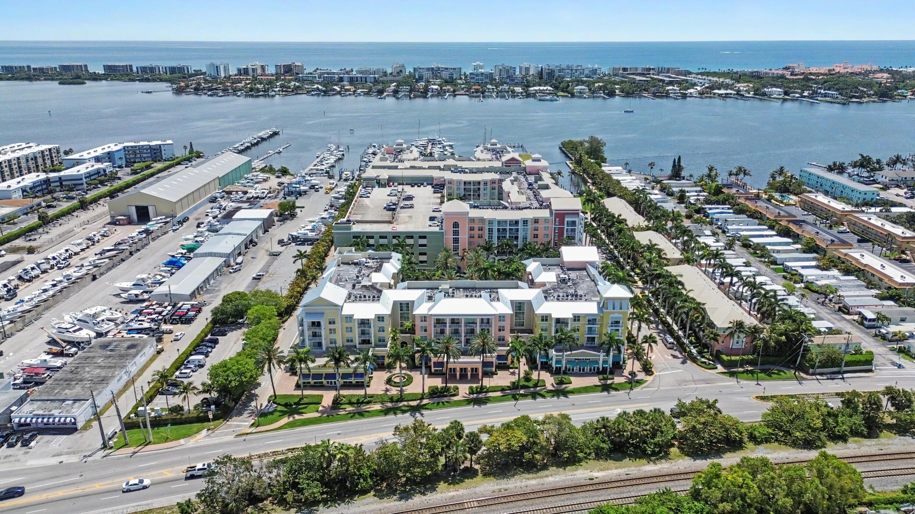 MOORINGS AT LANTANA CONDO 3 - Residential
