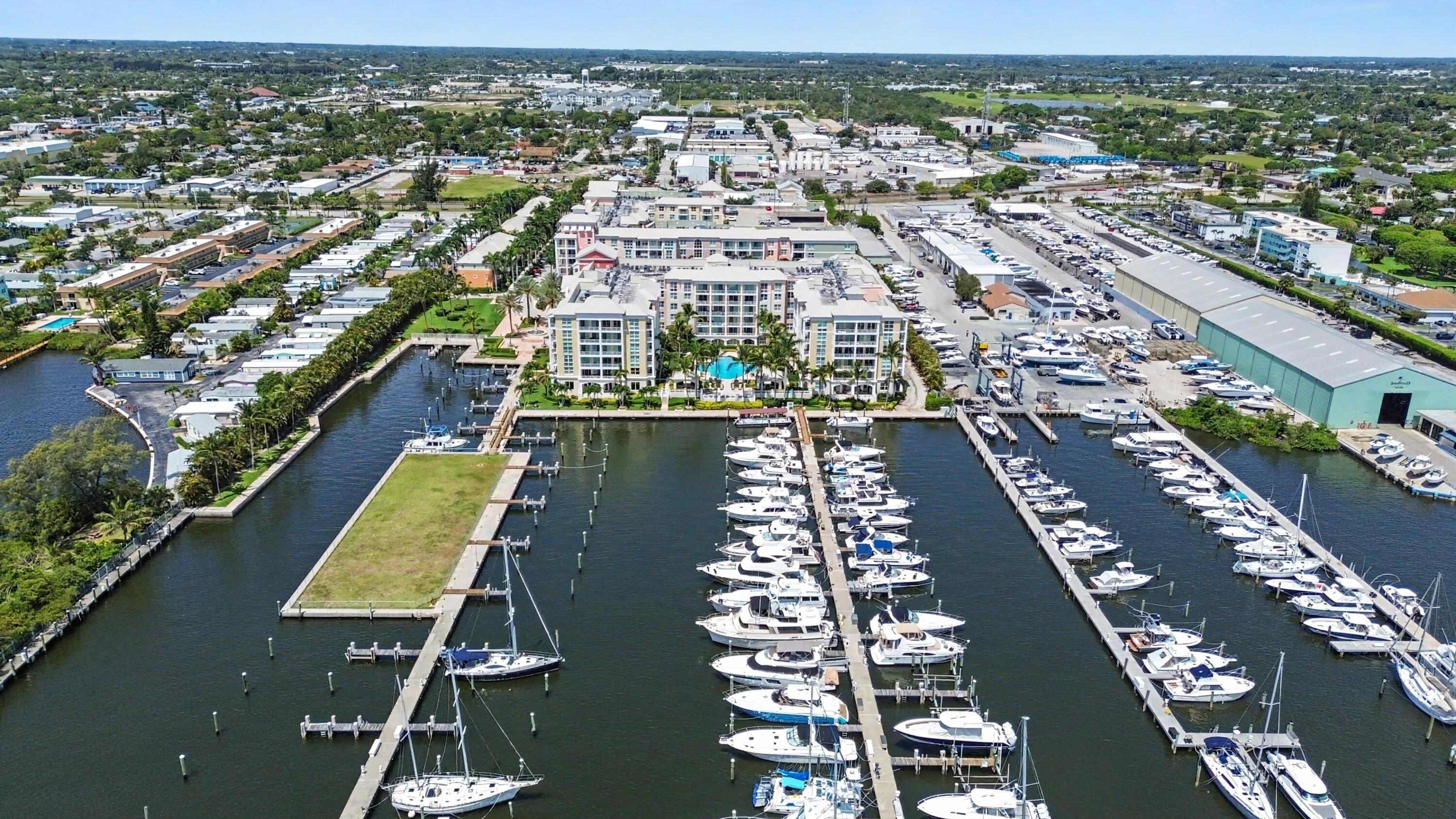 MOORINGS AT LANTANA CONDO 3 - Residential