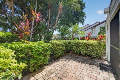 Tiny photo for 2439 Treasure Isle Drive #Unit 7, West Palm Beach, FL 33410 (MLS # B26091226)