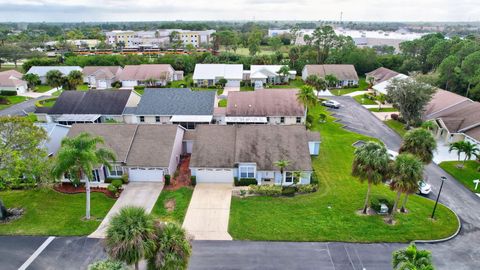 A home in Saint Lucie West