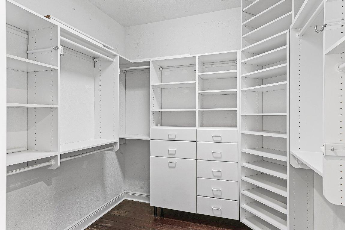 Saturnia - Residential