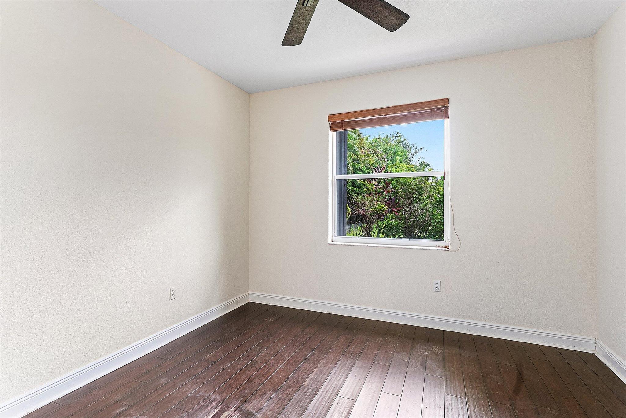 Saturnia - Residential