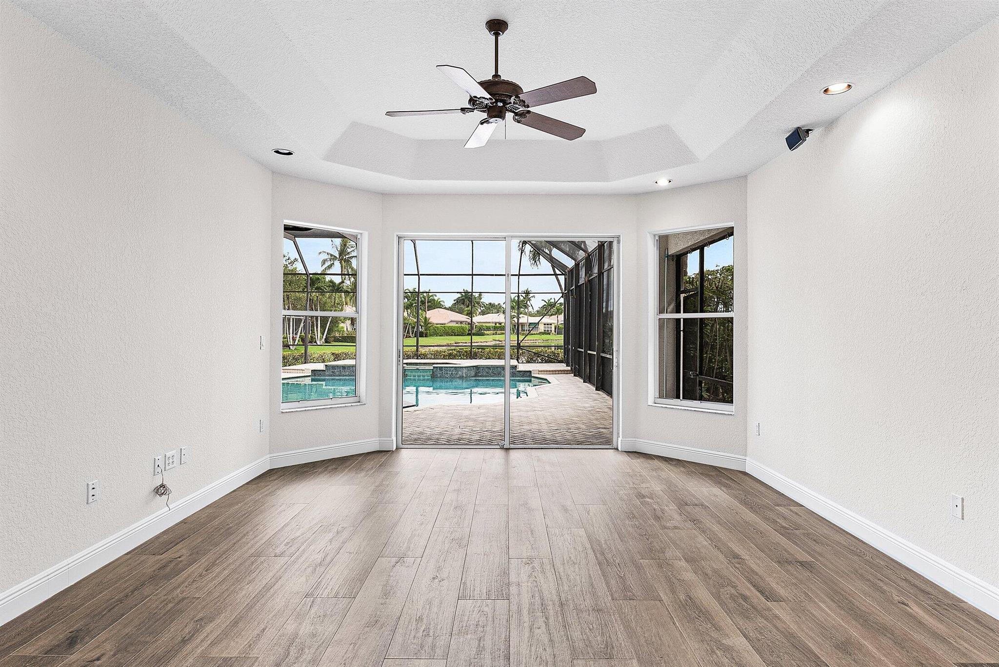 Saturnia - Residential