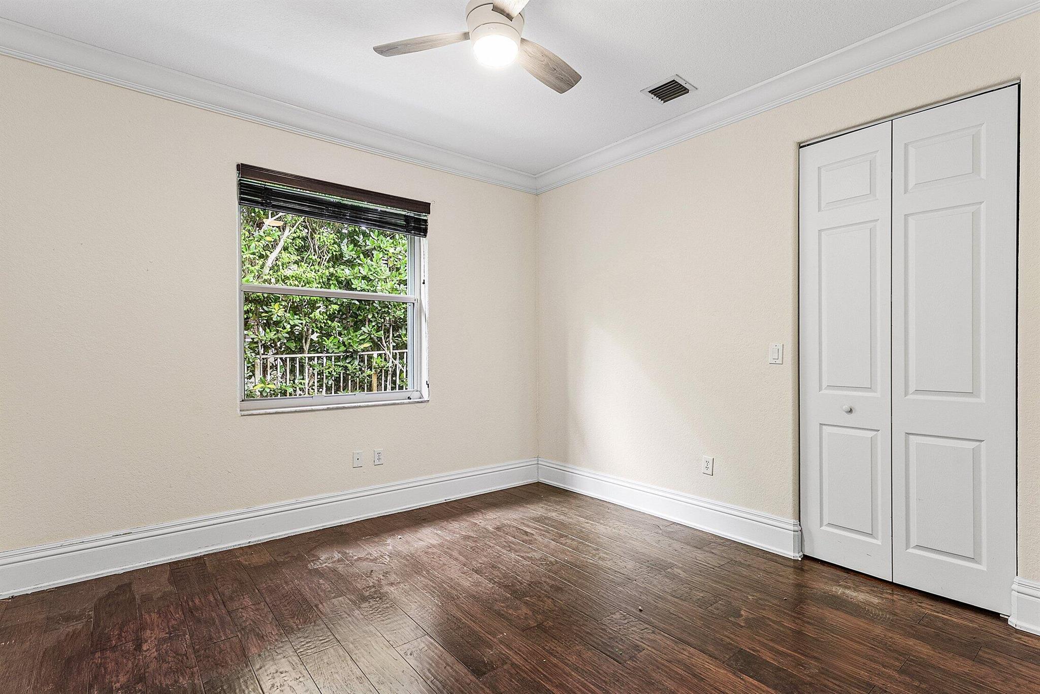 Saturnia - Residential