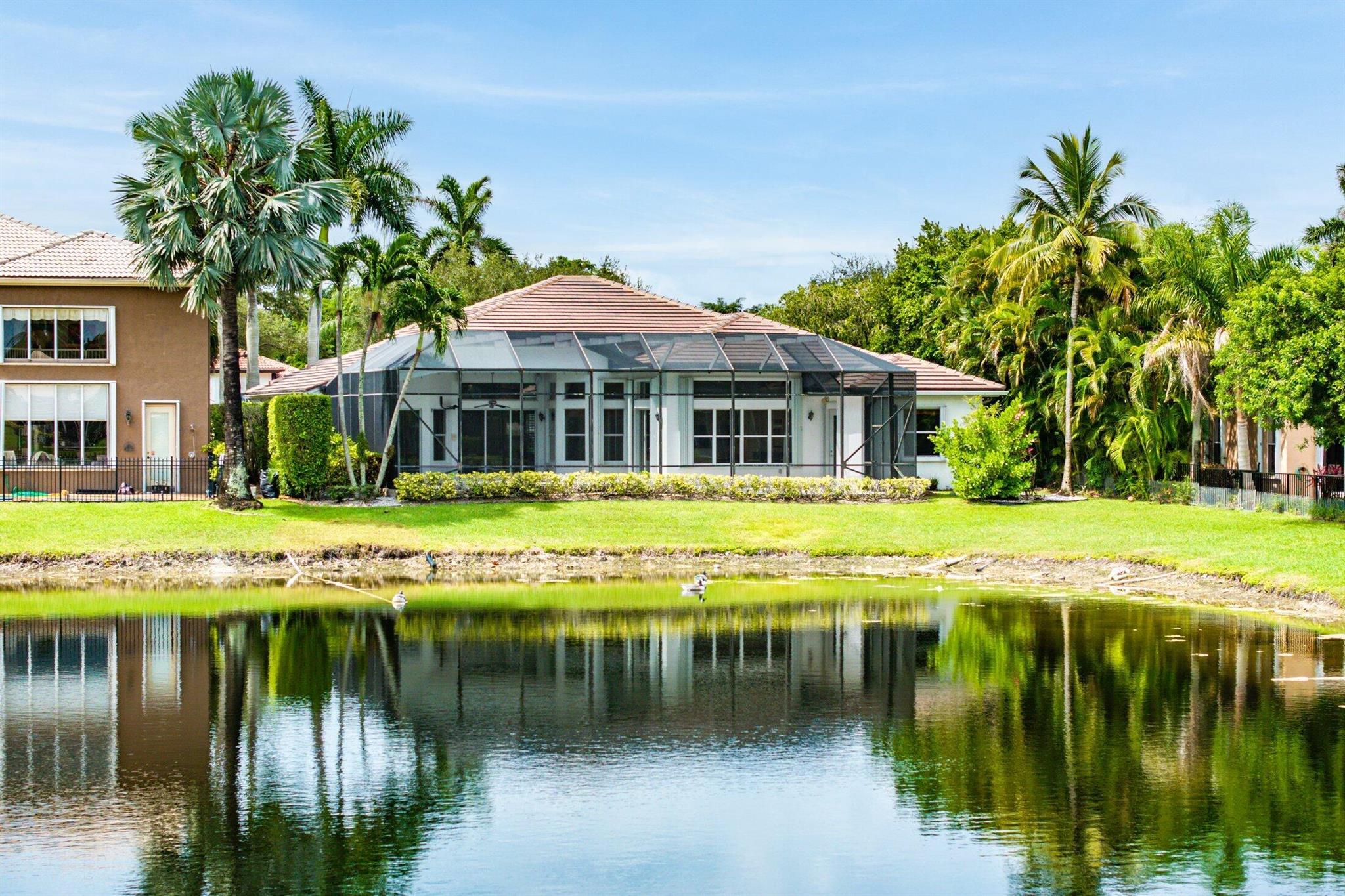 Saturnia - Residential