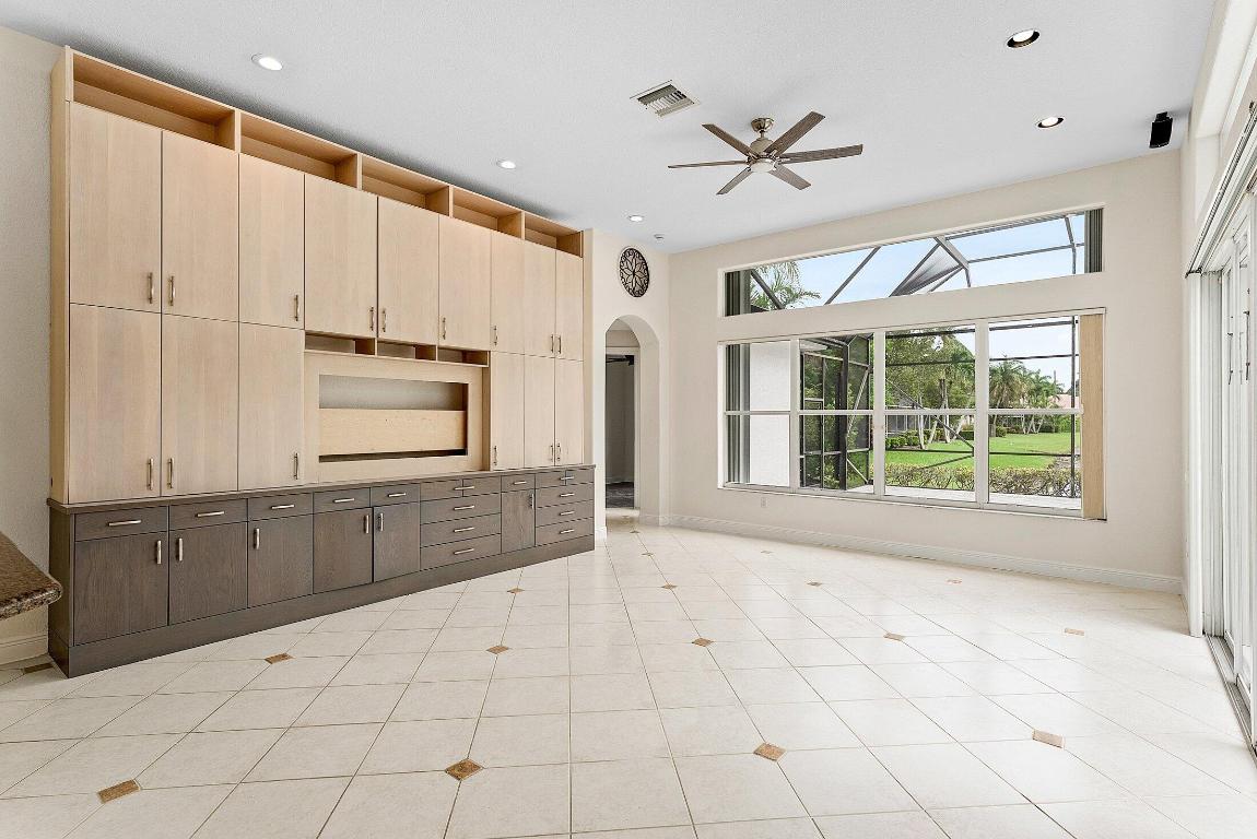 Saturnia - Residential