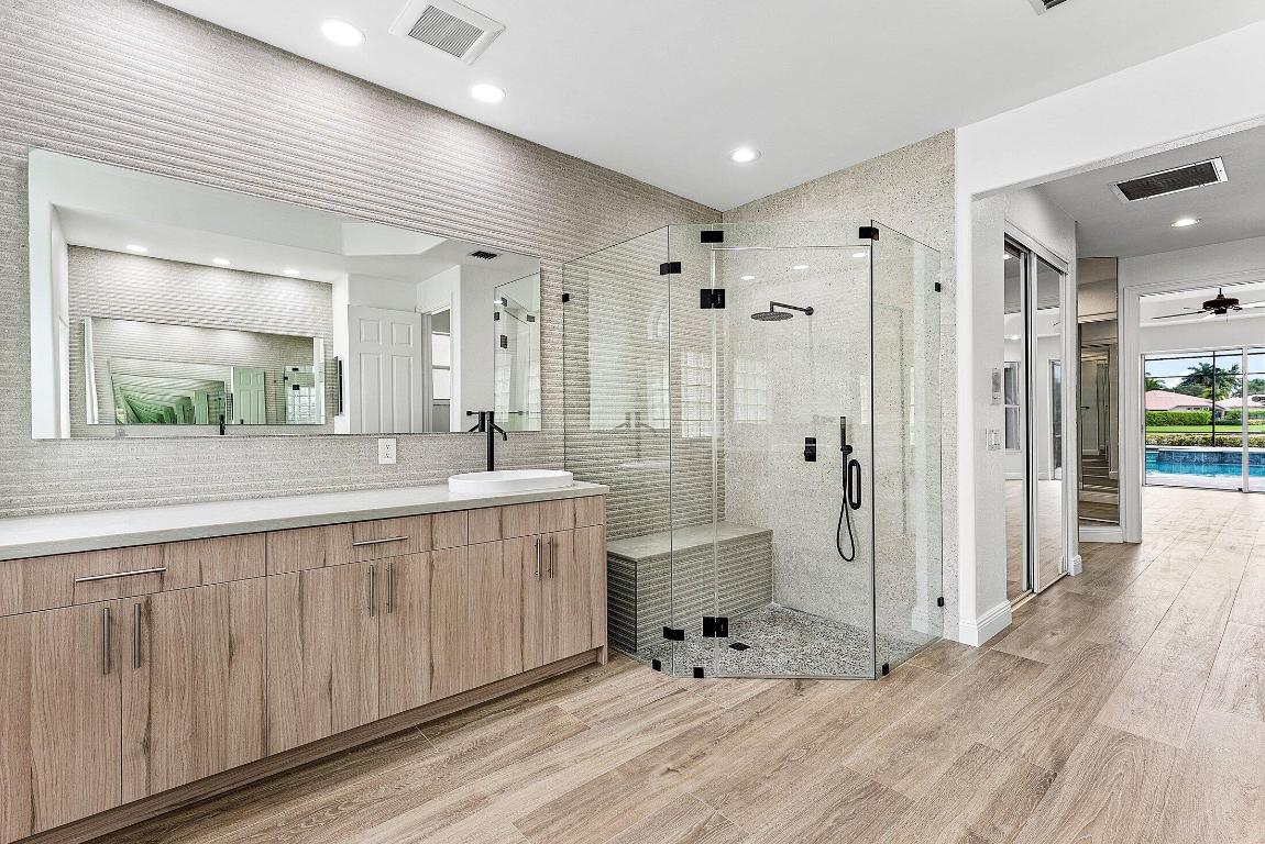 Saturnia - Residential