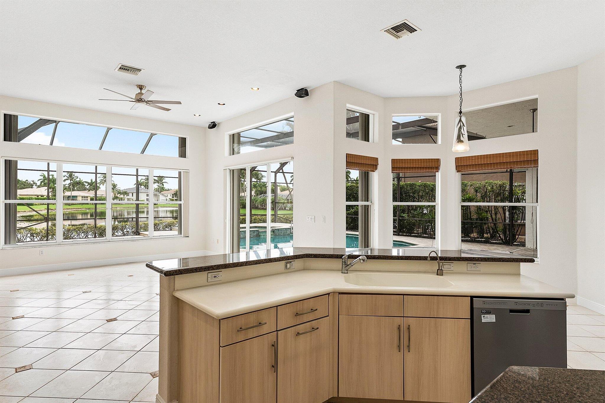 Saturnia - Residential