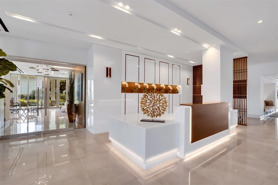 Central Beach - Residential Lease