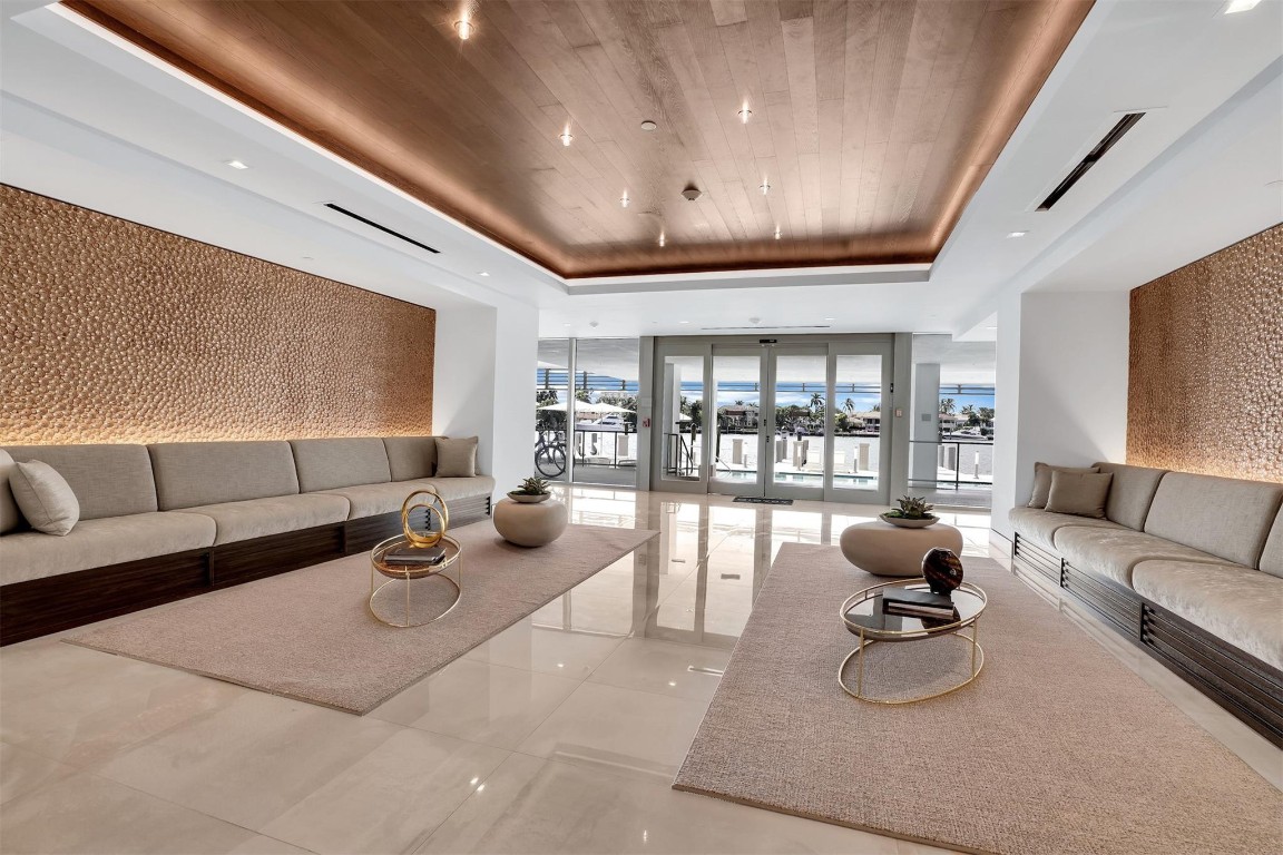 Central Beach - Residential Lease