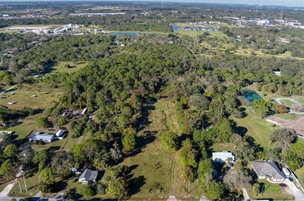 Photo of 4000 Edwards Road, Fort Pierce, FL 34981 (MLS # F10404106)