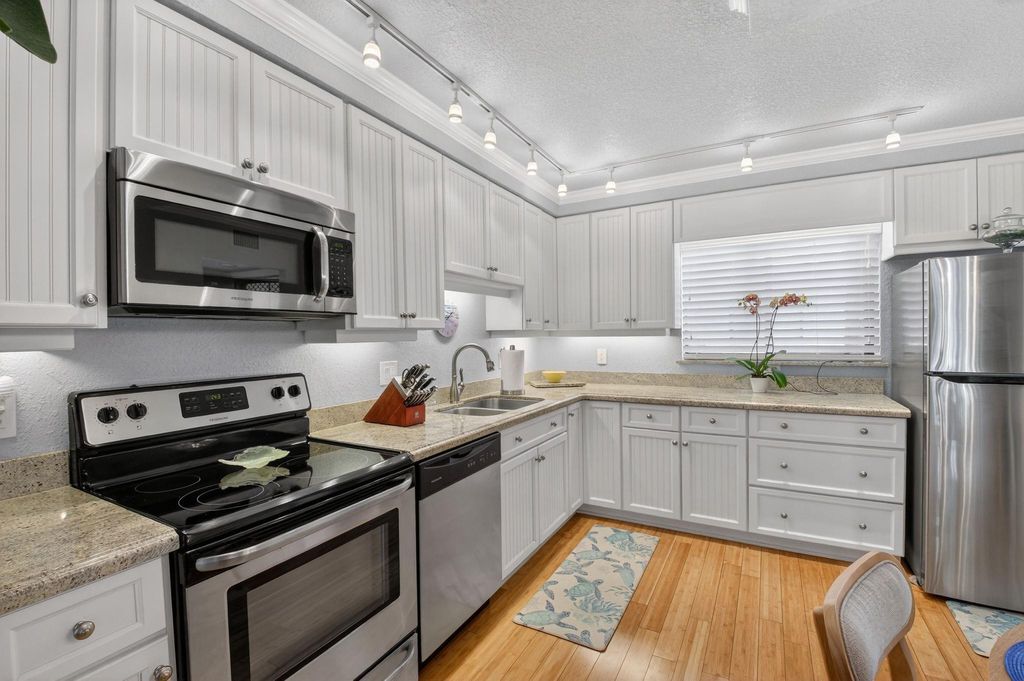 Photo of 5250 Las Verdes Circle #313, Delray Beach, FL 33484 (MLS # F10554142)