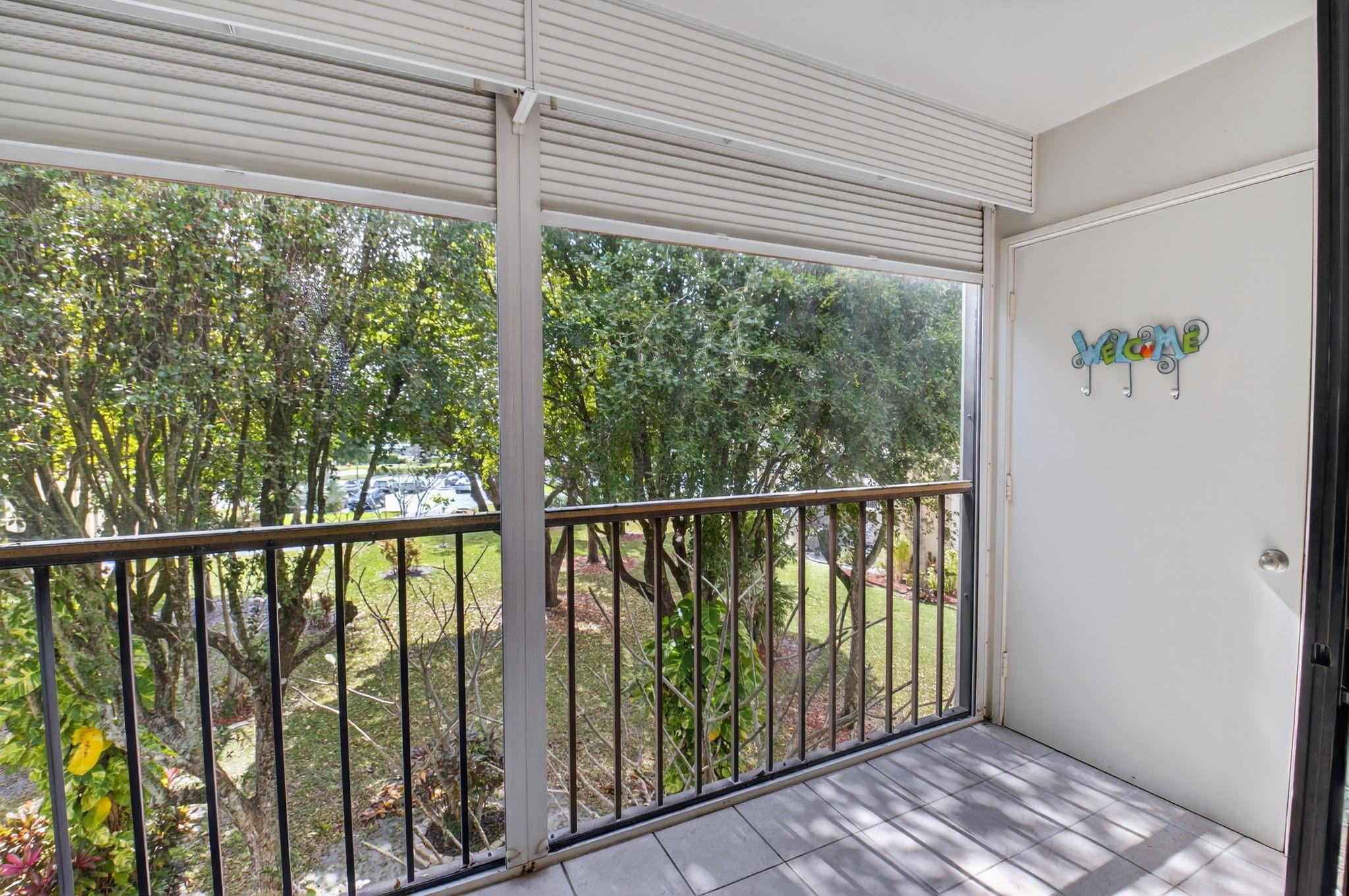 Las Verdes/OLEANDER CONDO - Residential