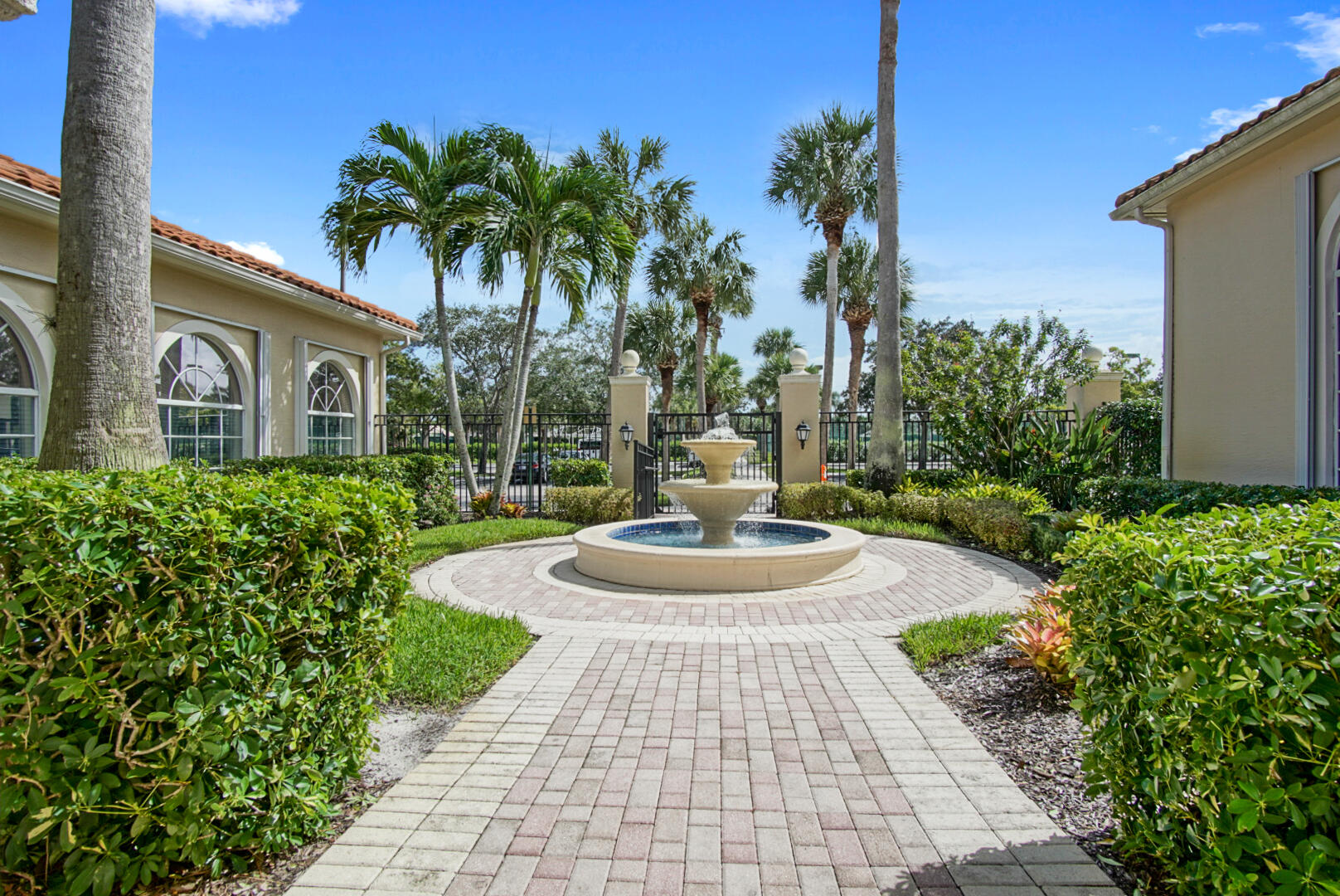 CASCADES AT ST LUCIE WEST PHASE 5 - Residential