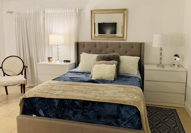 KINGS POINT FLANDERS CONDOS - Residential