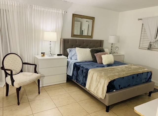 KINGS POINT FLANDERS CONDOS - Residential