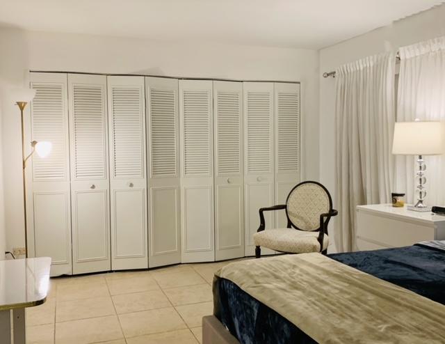 KINGS POINT FLANDERS CONDOS - Residential