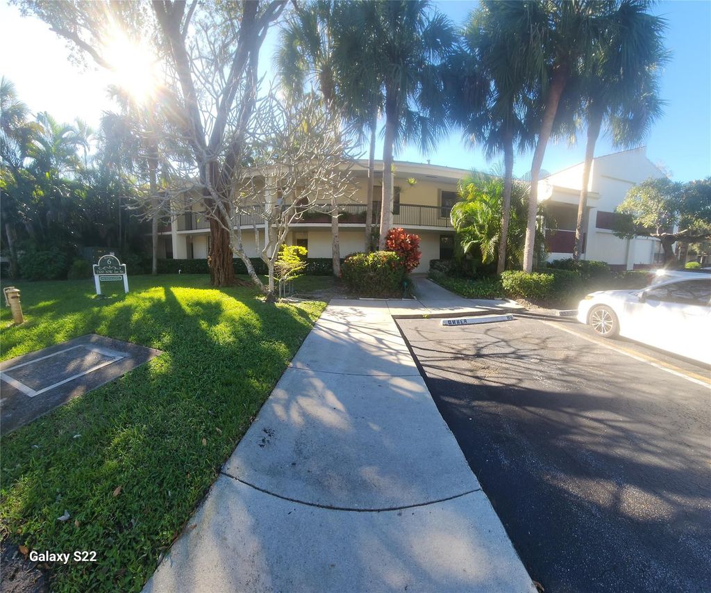 Photo of 7300 NW 1st Street #210, Plantation, FL 33317 (MLS # F10549251)