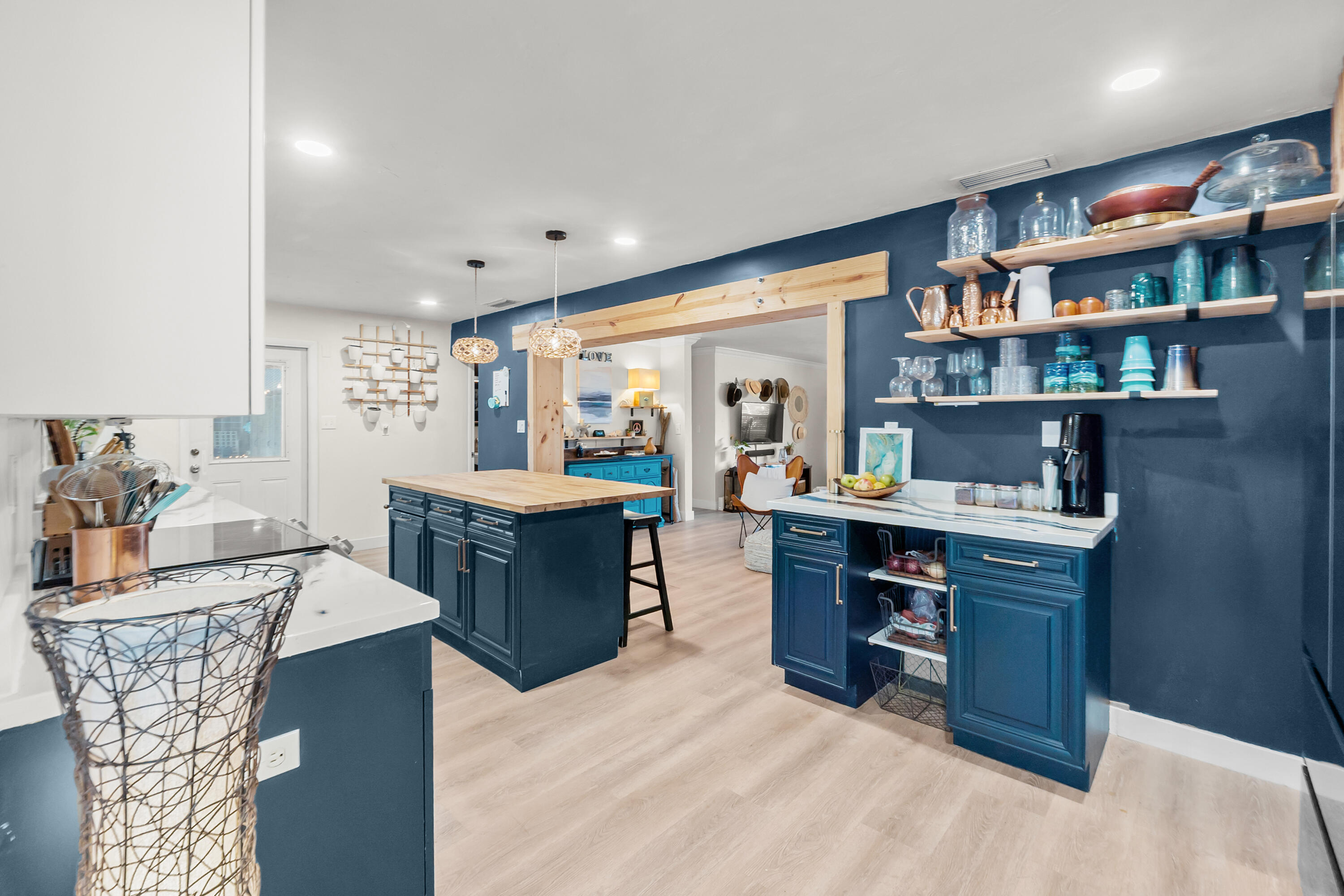 JUPITER ACRES - Residential
