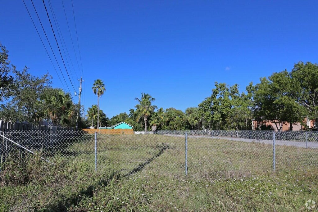 Photo of 11961 US HIGHWAY 1, North Palm Beach, FL 33408 (MLS # B26068650)