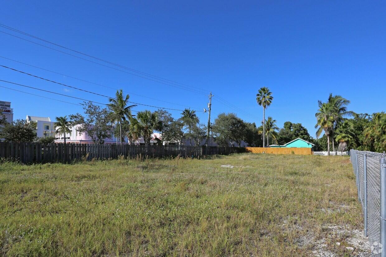 11961 US HIGHWAY 1