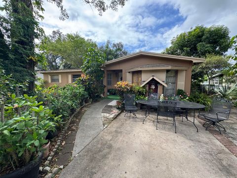 A home in Okeechobee