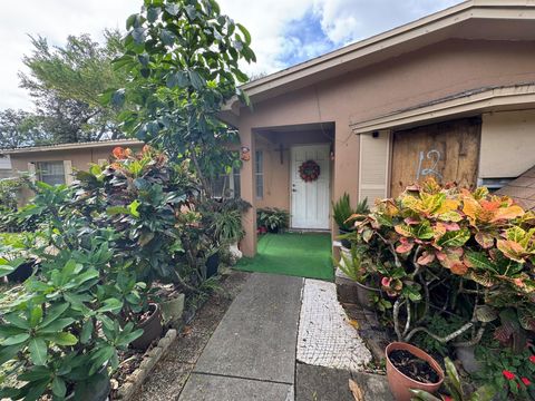 A home in Okeechobee