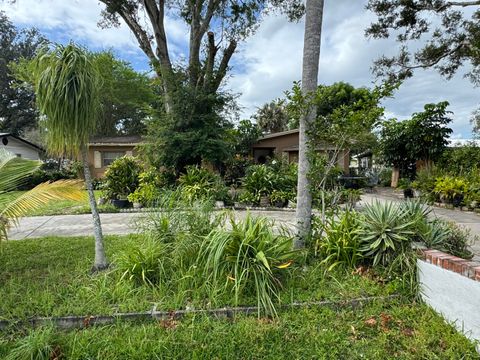 A home in Okeechobee