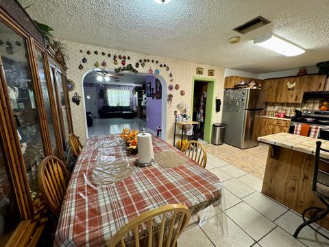 A home in Okeechobee