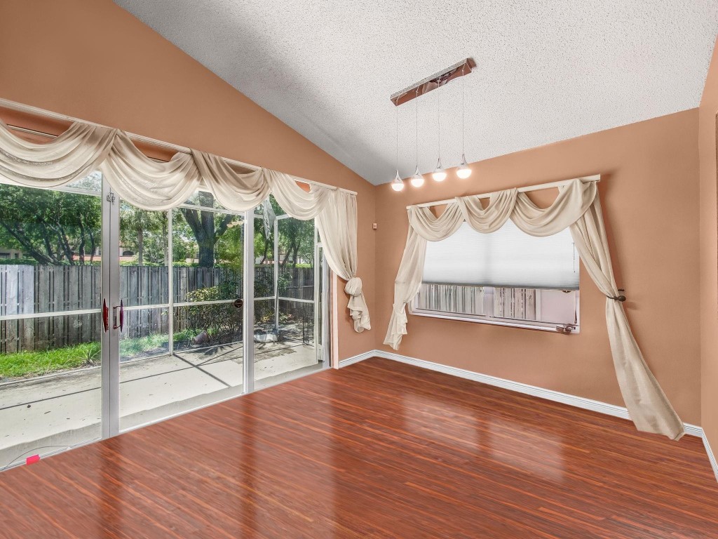 Bridgewater At Plantation - Residential