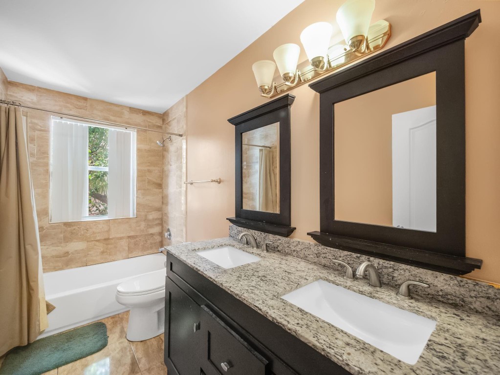 Bridgewater At Plantation - Residential