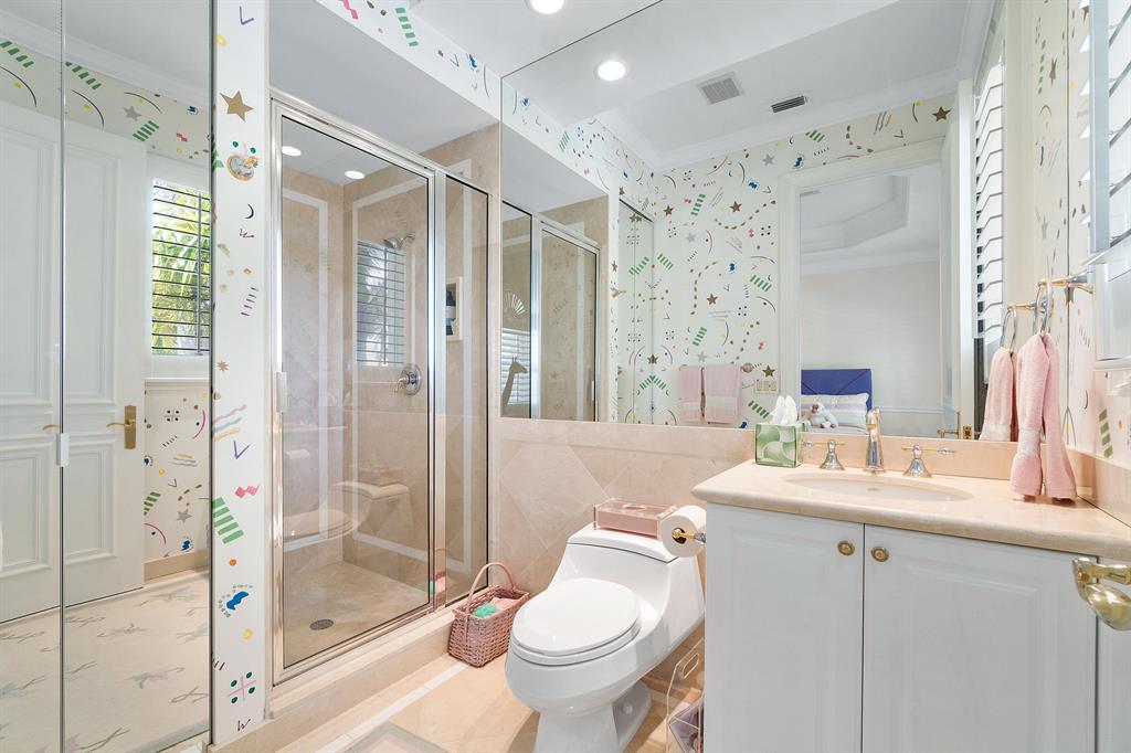 OCEAN PARK H W ROBBINS - Residential