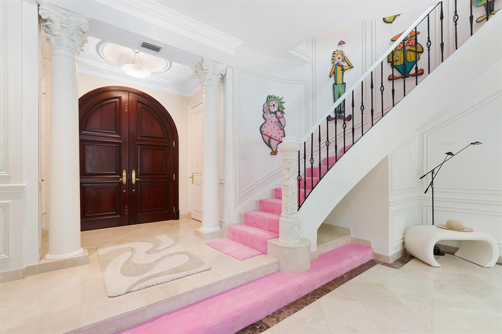 OCEAN PARK H W ROBBINS - Residential