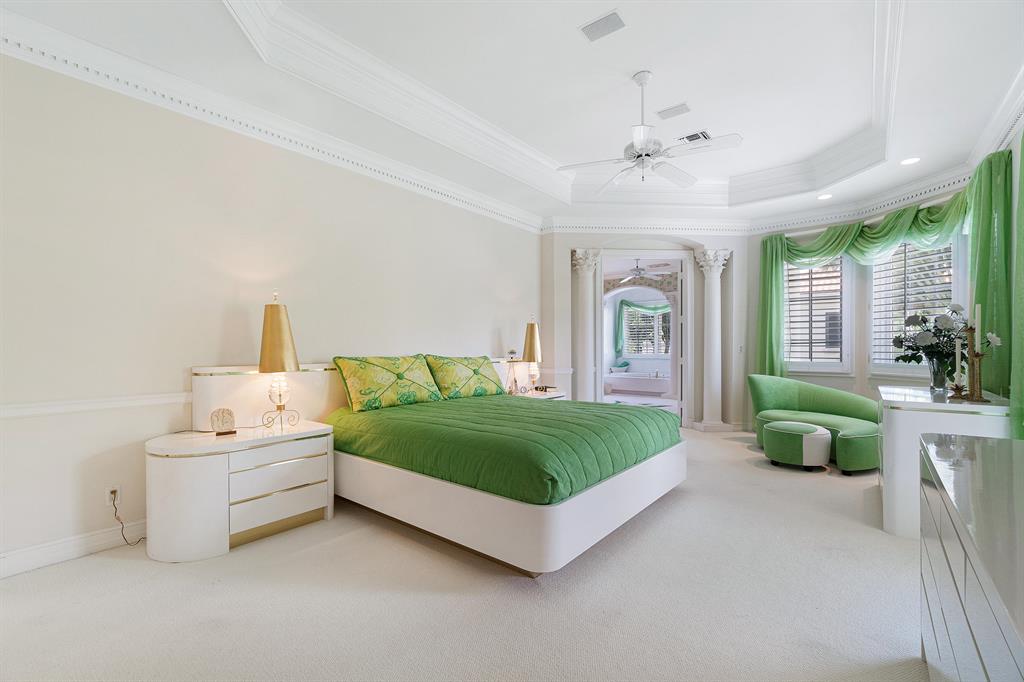 OCEAN PARK H W ROBBINS - Residential