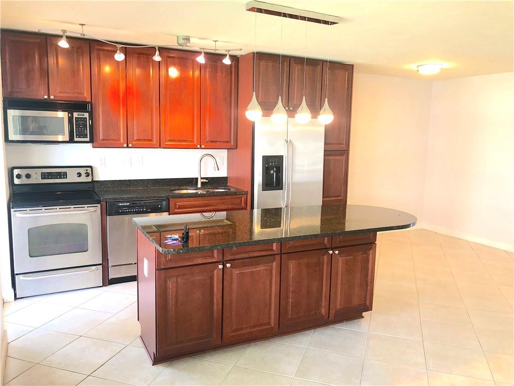 Waterside On The Intracoa - Residential Lease