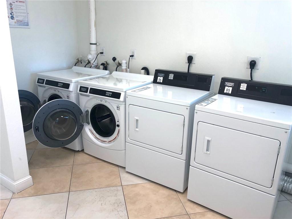 Waterside On The Intracoa - Residential Lease