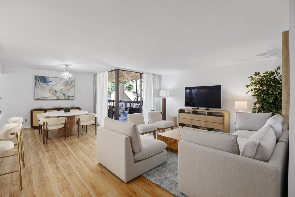 Photo of 750 Egret Circle #6210, Delray Beach, FL 33444 (MLS # B26037955)