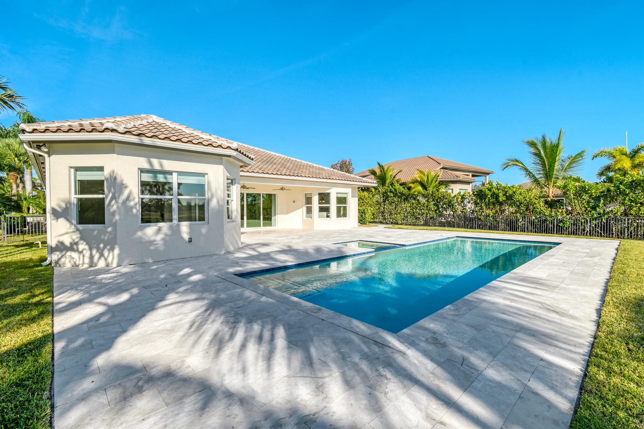 BAYHILL ESTATES - Residential