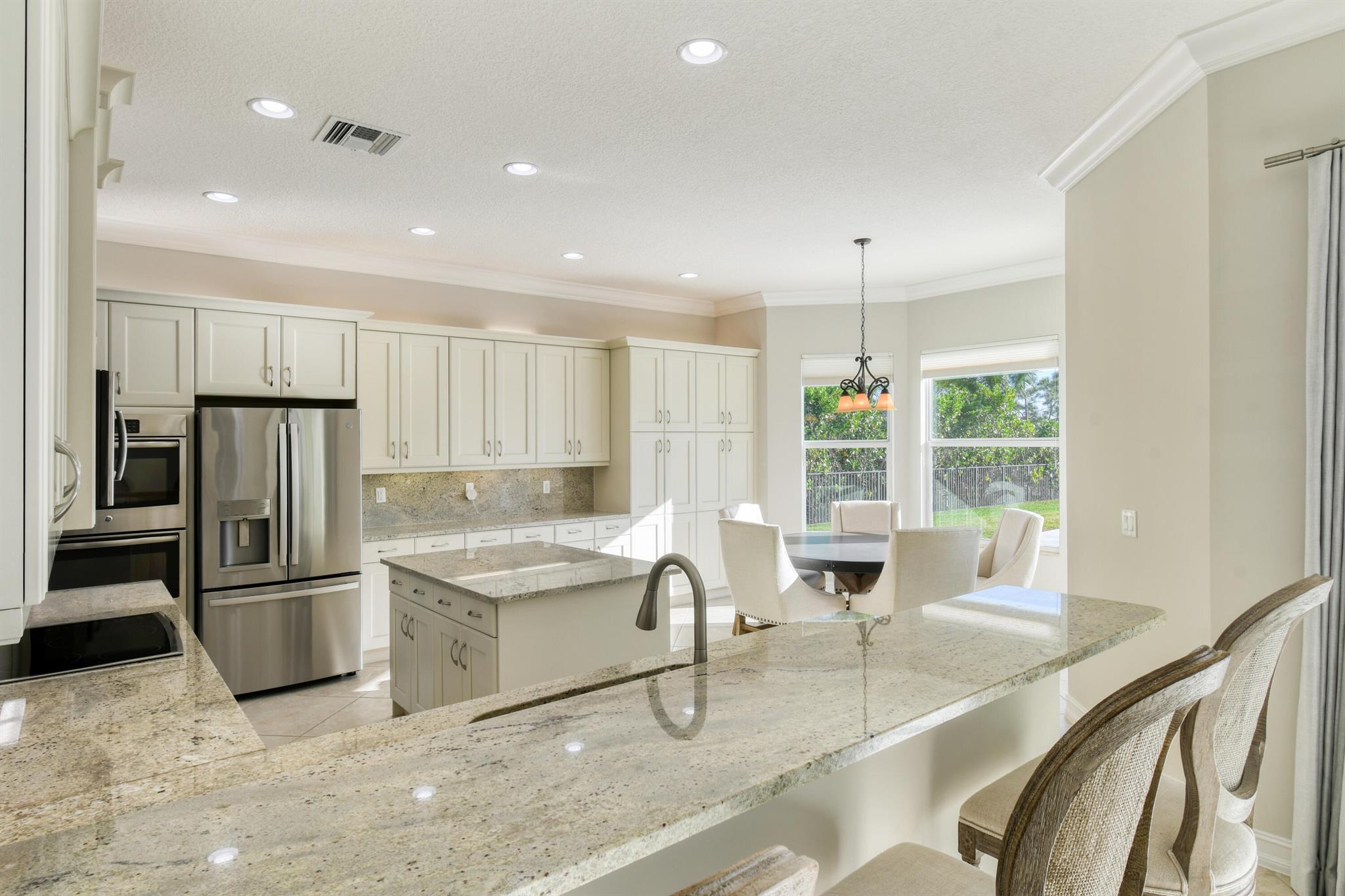 BAYHILL ESTATES - Residential