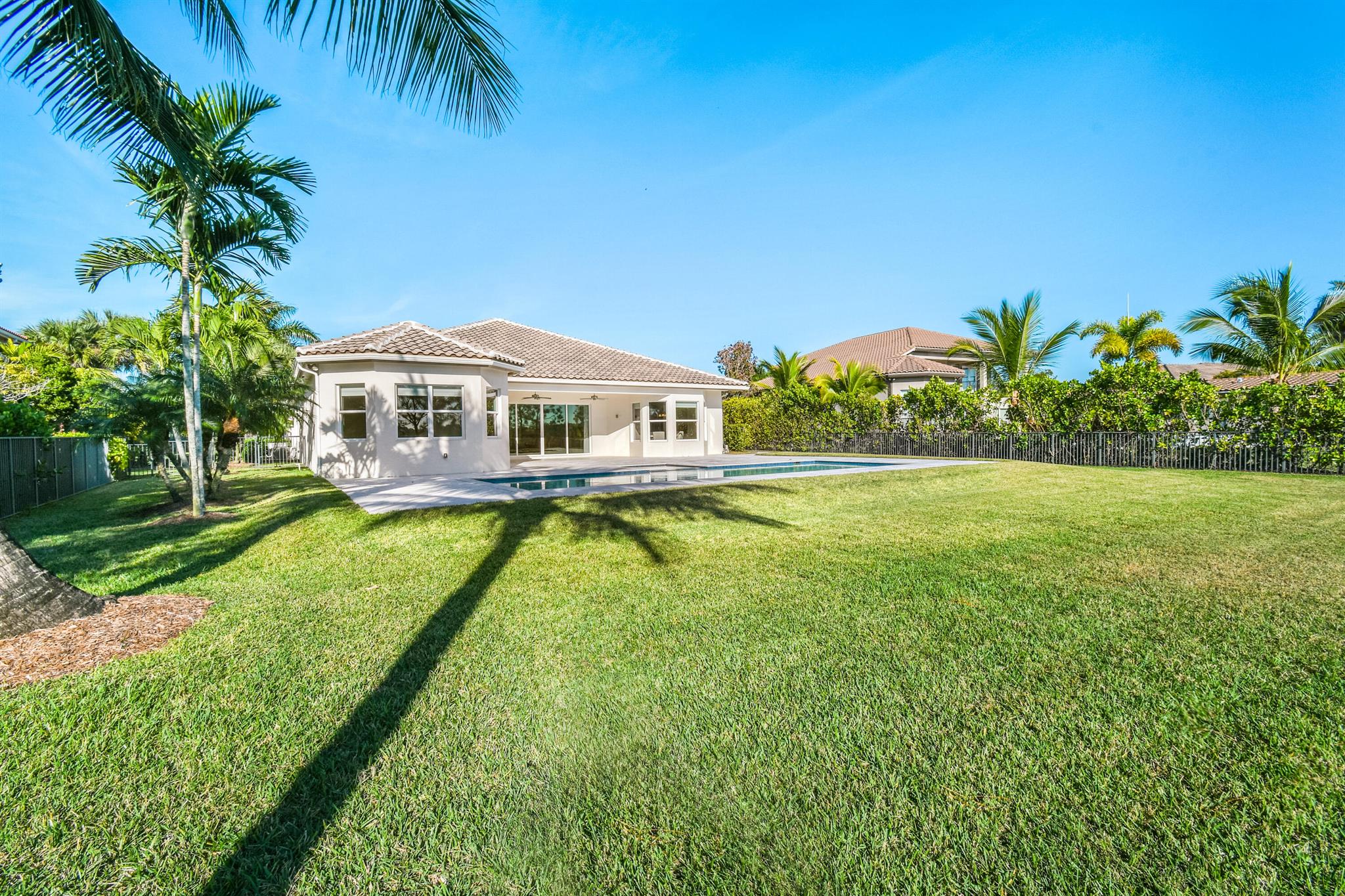 BAYHILL ESTATES - Residential