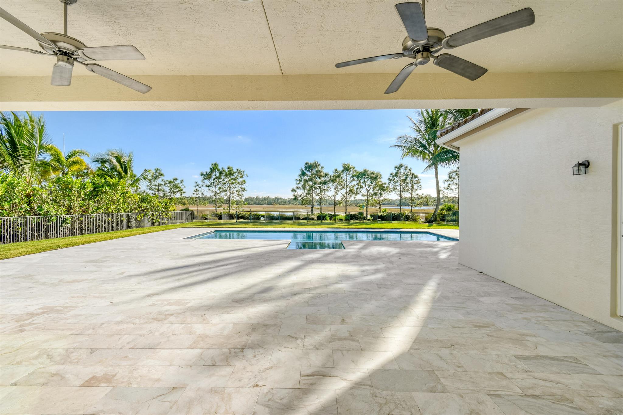 BAYHILL ESTATES - Residential