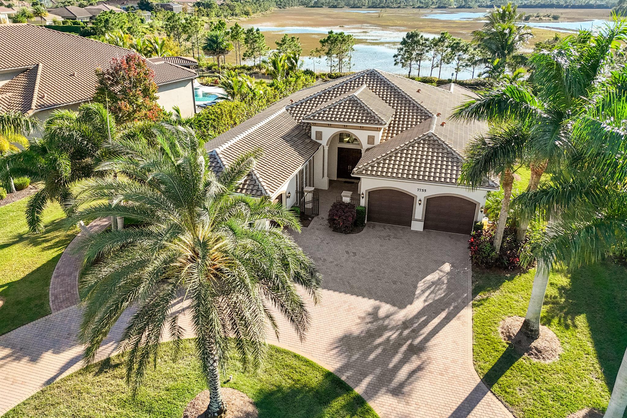 BAYHILL ESTATES - Residential